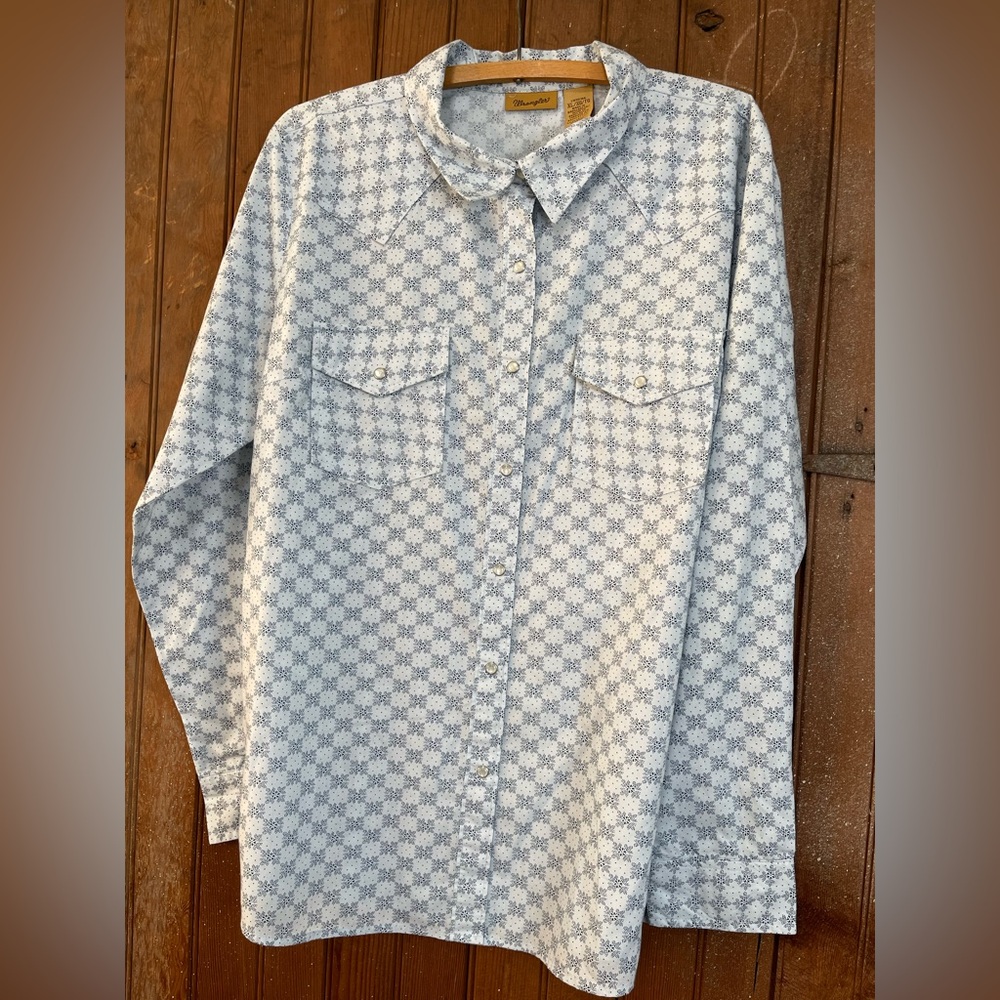 Wrangler's Womans Western Shirt